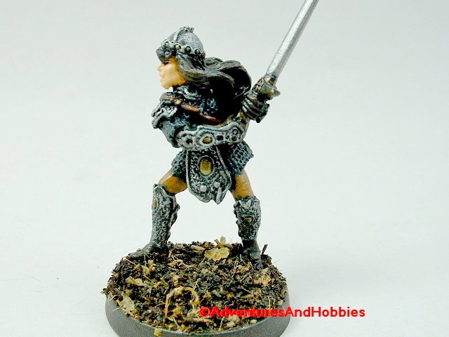 D&d Miniature Female Warrior Two Handed Sword Painted Reaper Fantasy 